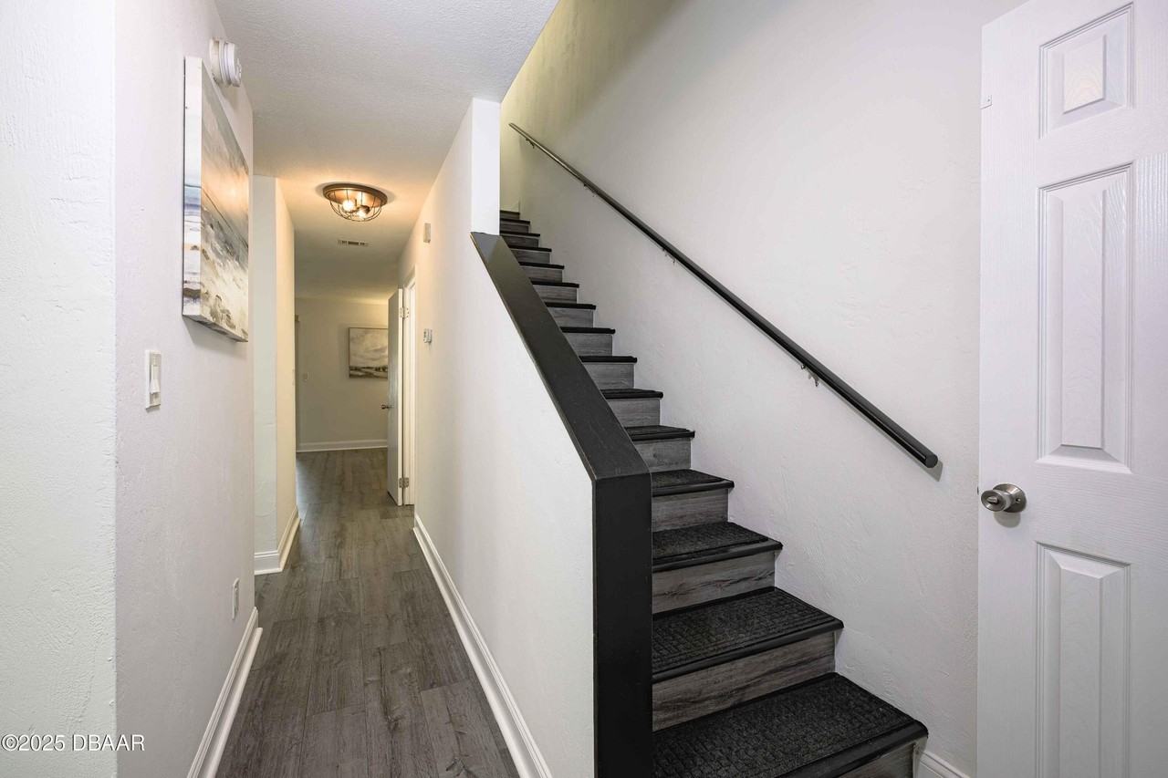480 Reed Canal Rd #13 - Photo 2 of 16
