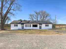 featured image of 200 Old Praters Mill Rd Ne #A