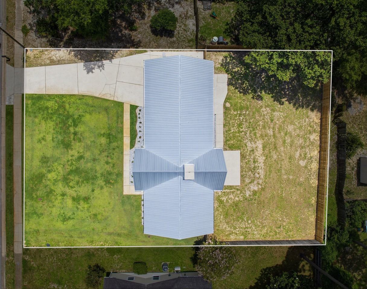 942 Rue De Palms - Photo 3 of 43