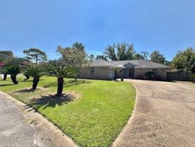 101 Meadow Woods Ln - Photo 1 of 1