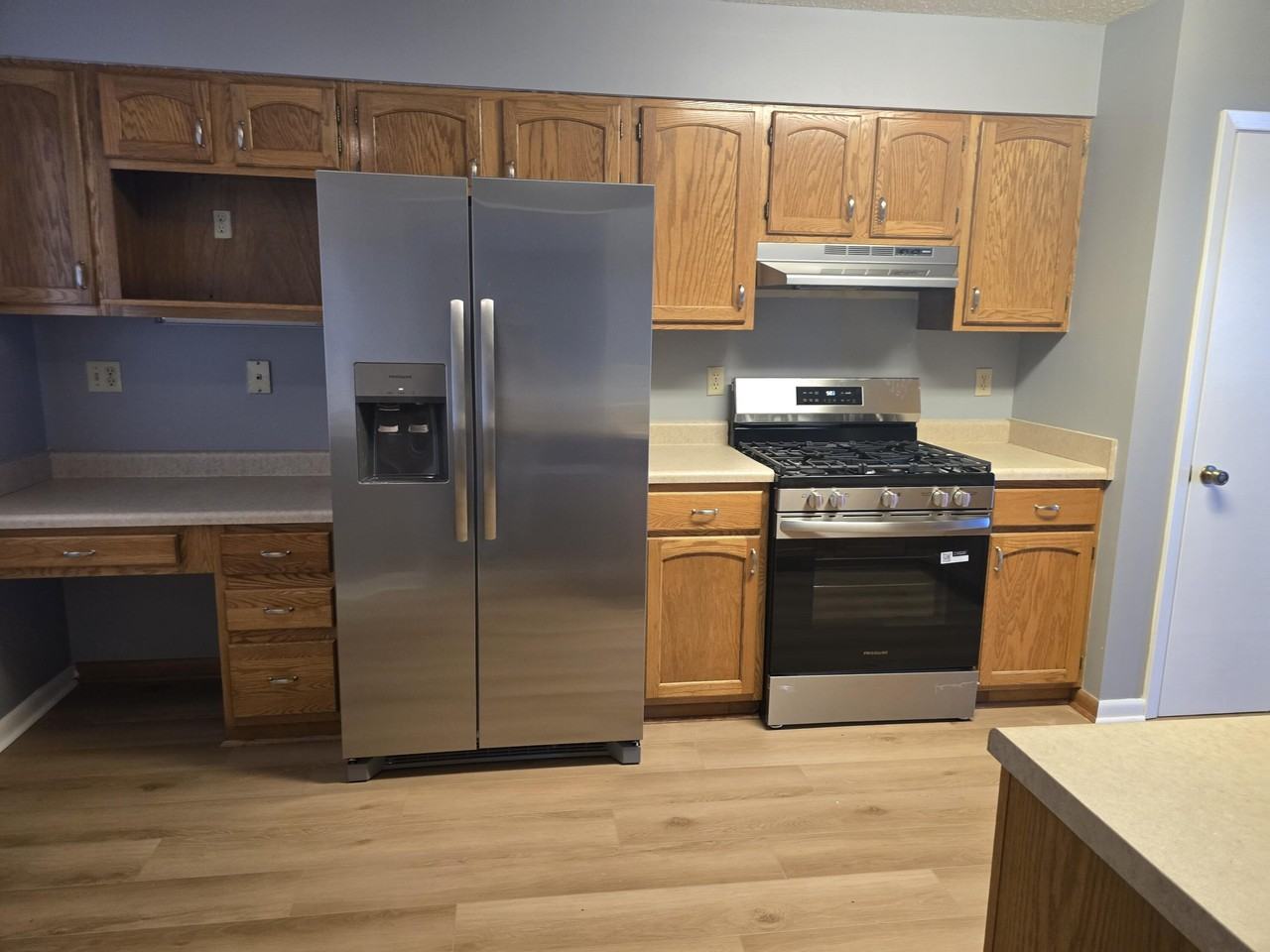 3929 Balsam Dr - Photo 6 of 50