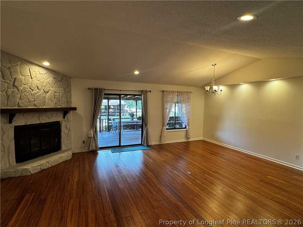 6739 Irongate Dr #B - Photo 4 of 26