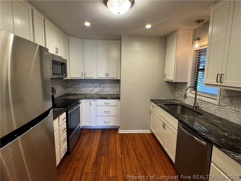 6739 Irongate Dr #B - Photo 7 of 26