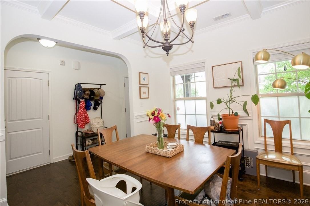 5415 Nessee St - Photo 7 of 48