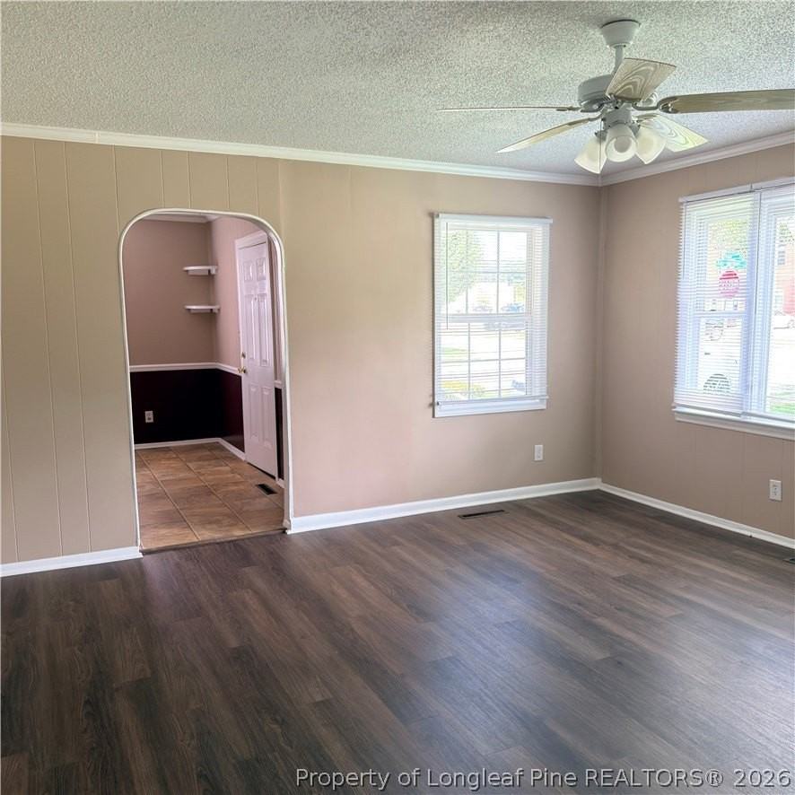 200 Roxie Ave - Photo 7 of 30