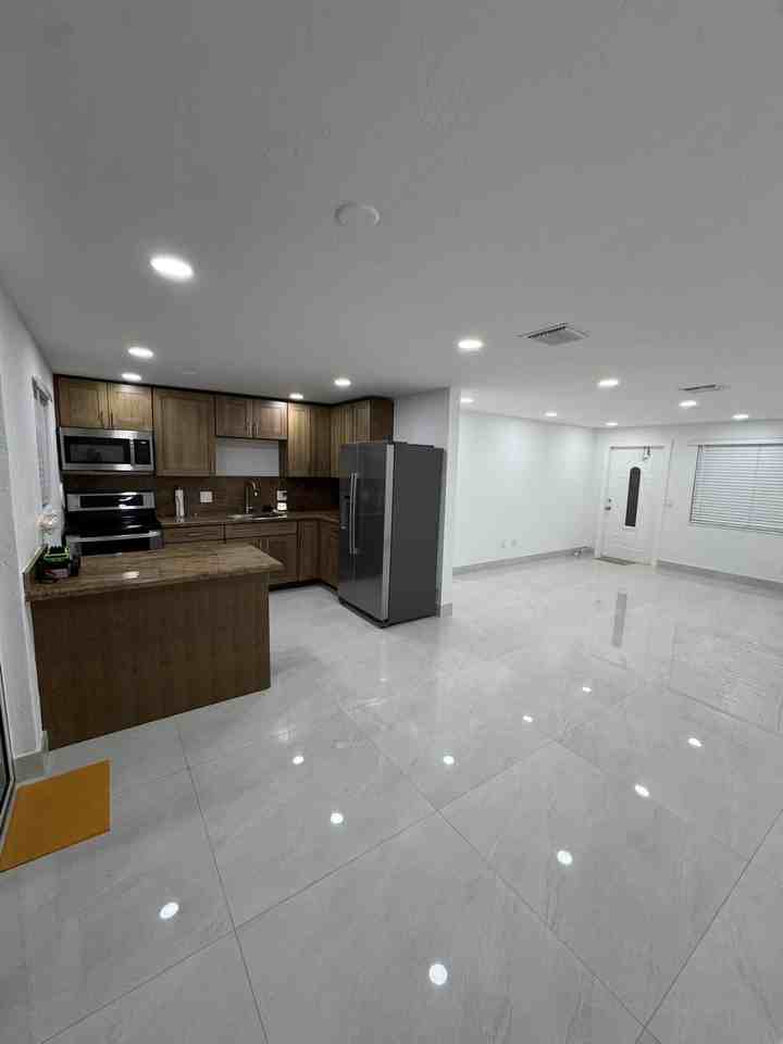 664 Colson Dr - Photo 3 of 11