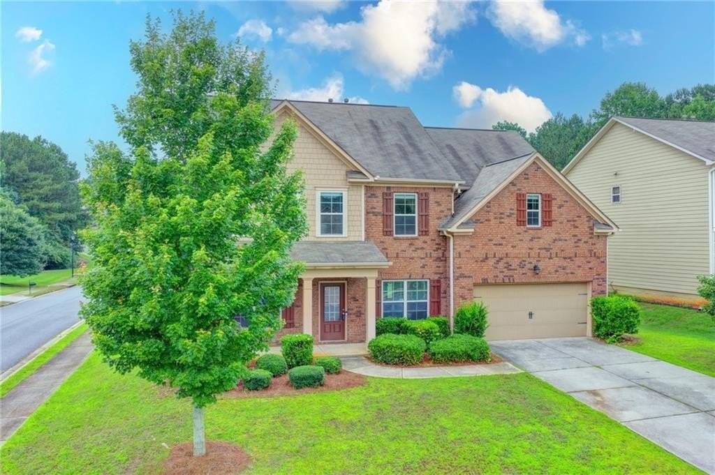 4228 Woods Creek Ln - Photo 3 of 50