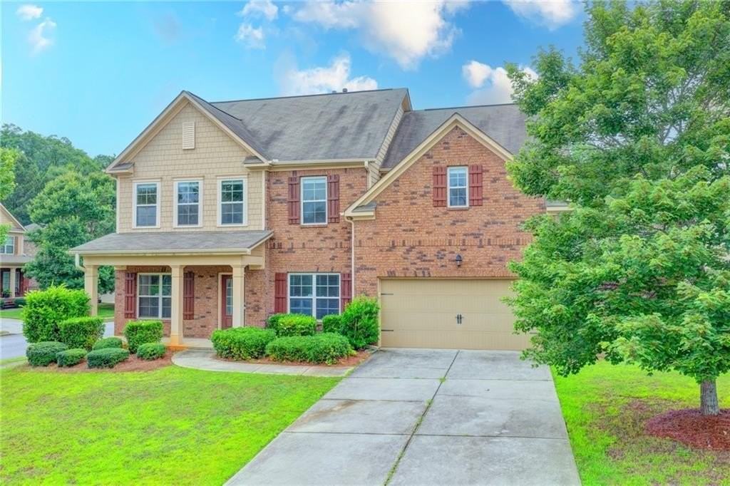 4228 Woods Creek Ln - Photo 4 of 50