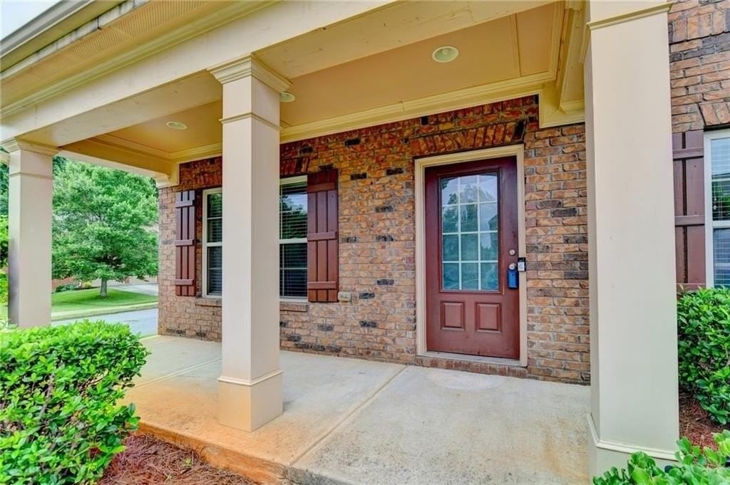 4228 Woods Creek Ln - Photo 5 of 50