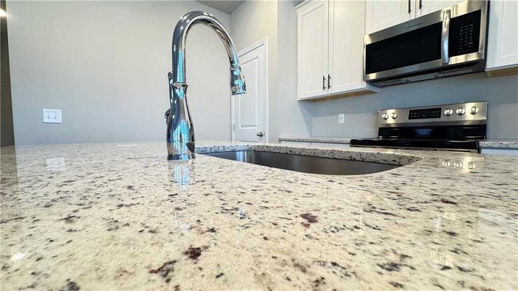 13040 Deerfield Pkwy - Photo 7 of 26