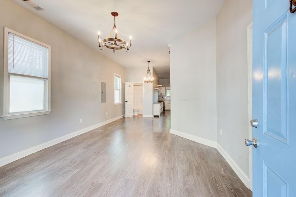592 Martin St Se - Photo 3 of 17