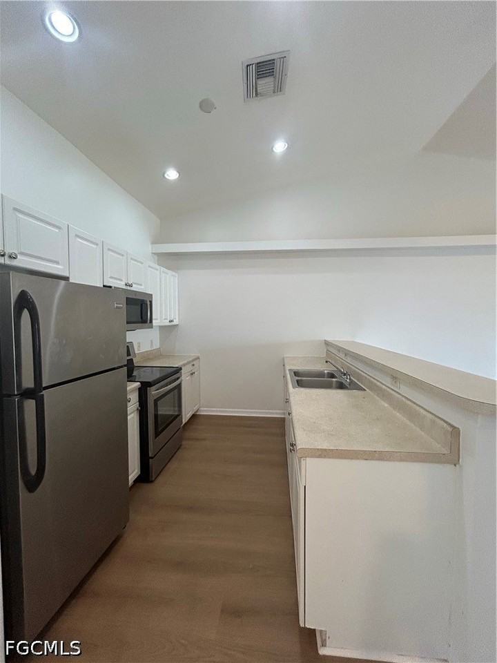 3301 Skyline Blvd #3301 - Photo 3 of 14