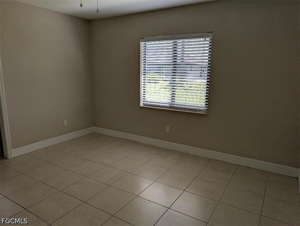 4407 Sw 8th Ct - Photo 6 of 11
