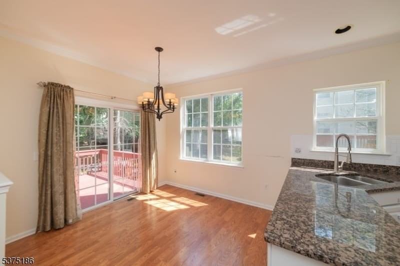 5 Hansom Rd - Photo 4 of 43
