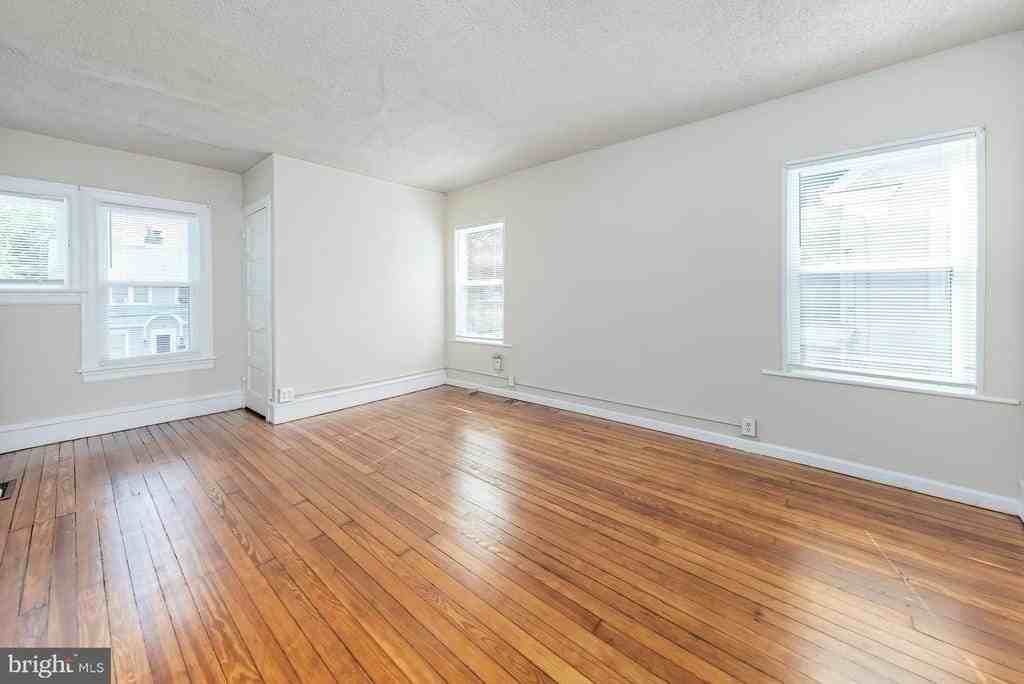 145 High St - Photo 7 of 17