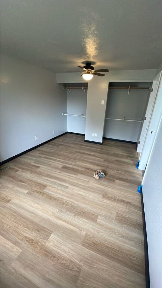814 East Brady Court - Photo 5 of 16