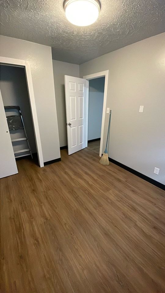814 East Brady Court - Photo 7 of 16