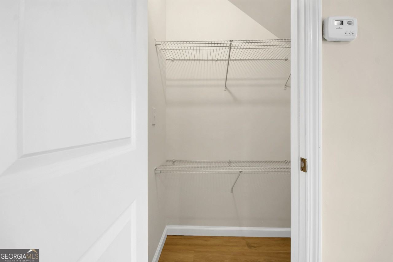 50 S Jackson St #602 - Photo 7 of 16