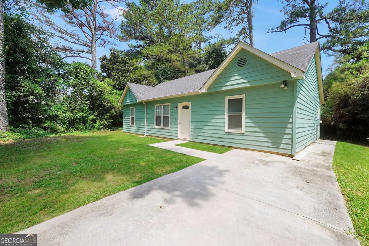 9202 Fairway Ct - Photo 2 of 18