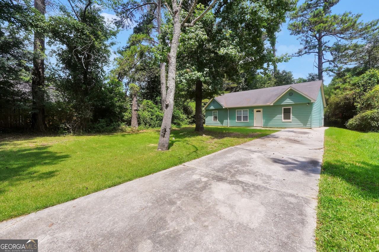 9202 Fairway Ct - Photo 3 of 18