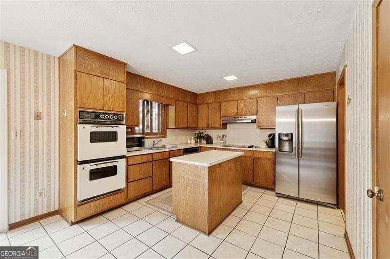 3655 Winters Hill Dr - Photo 7 of 24