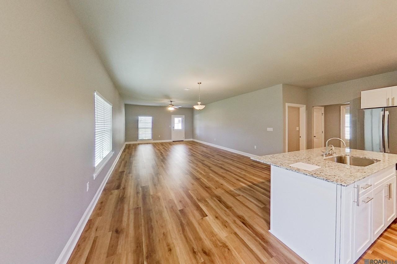 13724 Willowmore Dr - Photo 7 of 24
