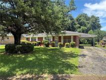 2308 Crestwood Cir - Photo 1 of 1