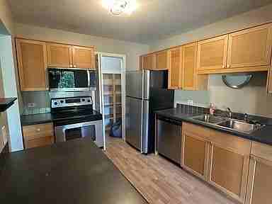 278 Stonehill Ln - Photo 6 of 17