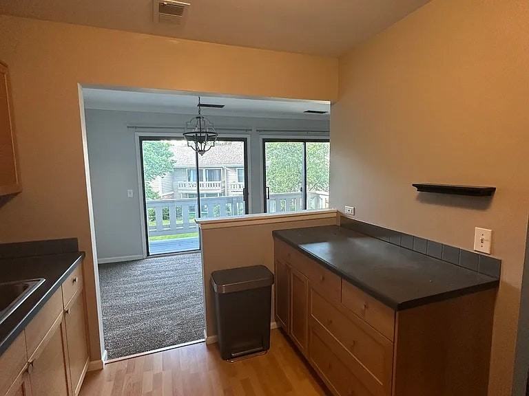 278 Stonehill Ln - Photo 7 of 17