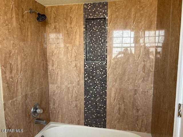 11275 Pebble Hills Blvd - Photo 6 of 11