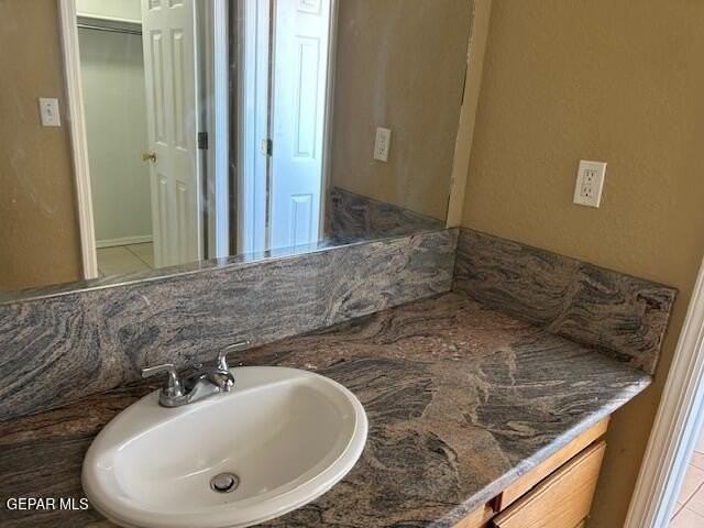 11275 Pebble Hills Blvd - Photo 7 of 11