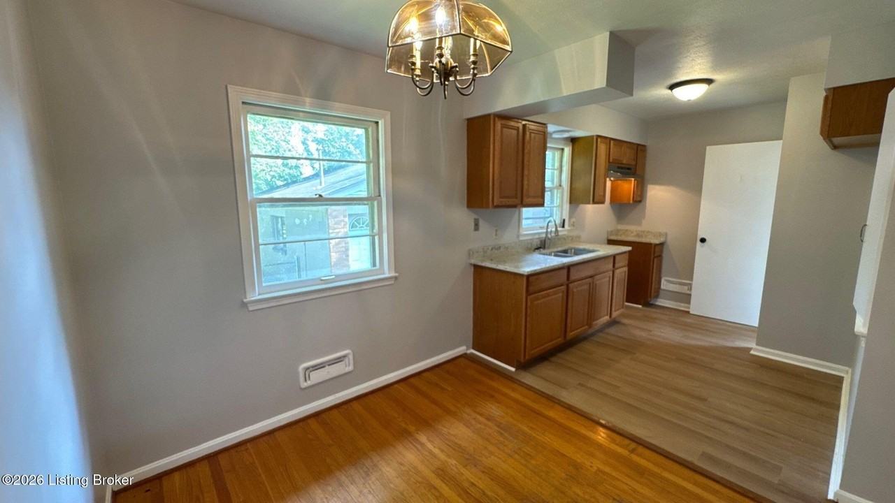 7201 Gerber Ave - Photo 6 of 36