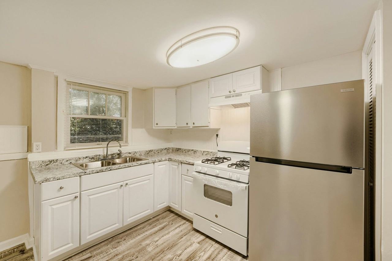 3631 Washington Street, Unit 5 - Photo 4 of 11