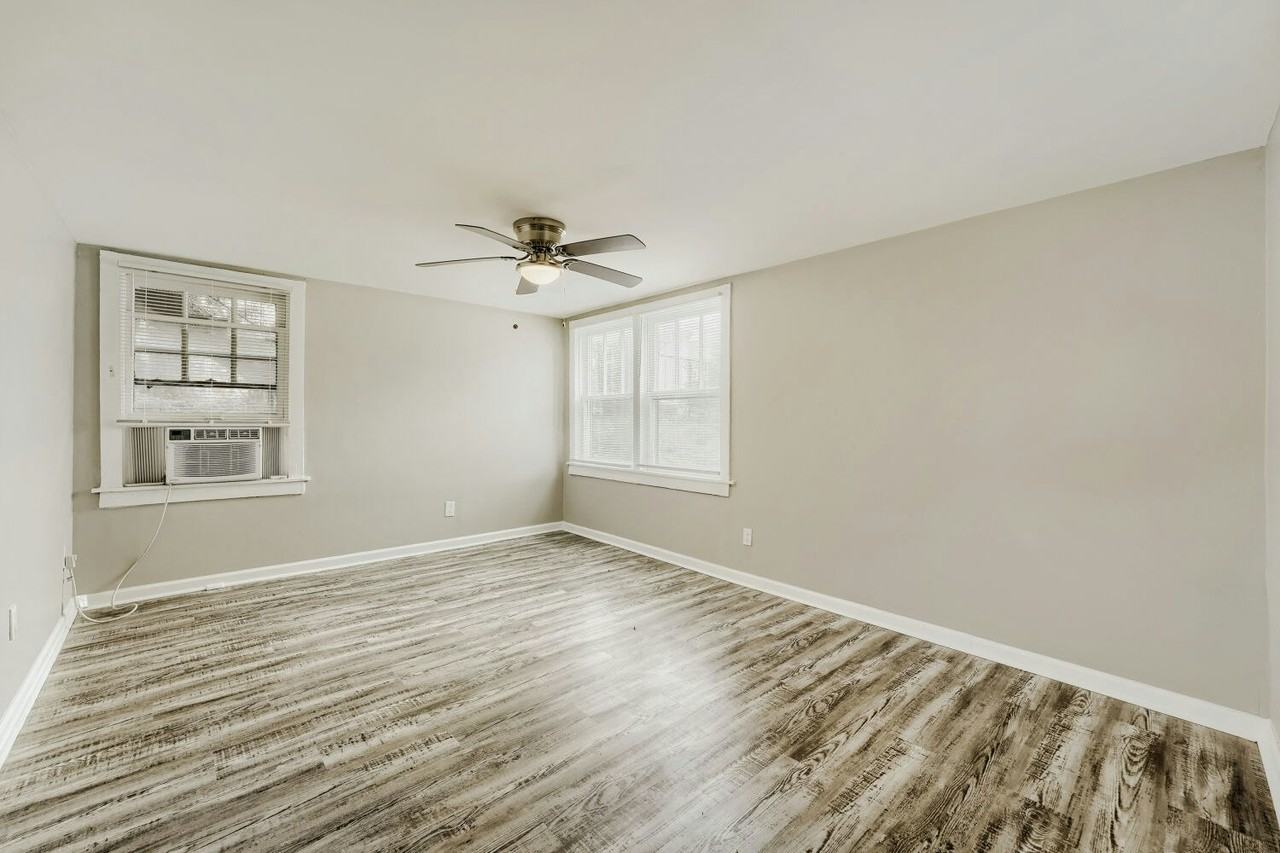 3631 Washington Street, Unit 5 - Photo 6 of 11