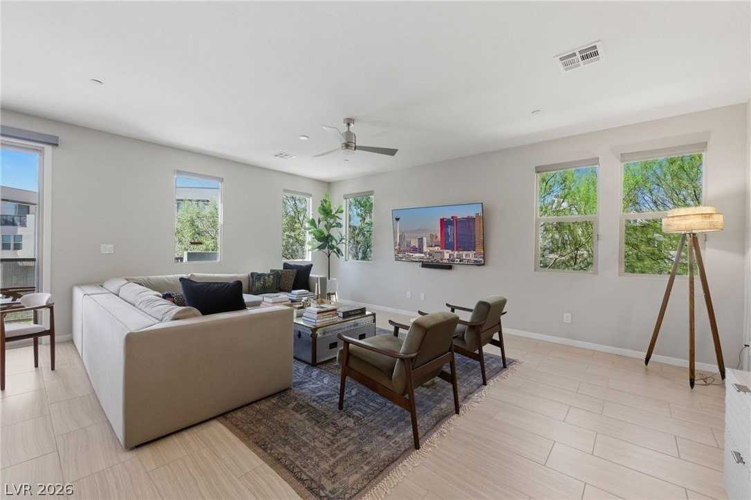11295 Cactus Tower Ave #103 - Photo 6 of 50