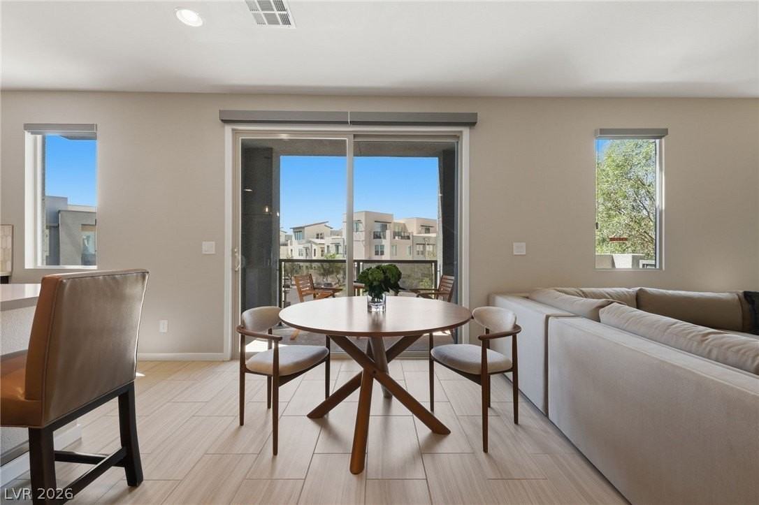 11295 Cactus Tower Ave #103 - Photo 7 of 50