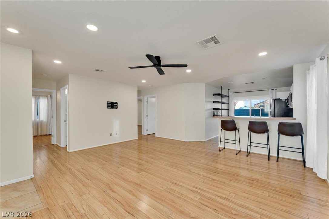 1072 Sky Rock Ct - Photo 3 of 18