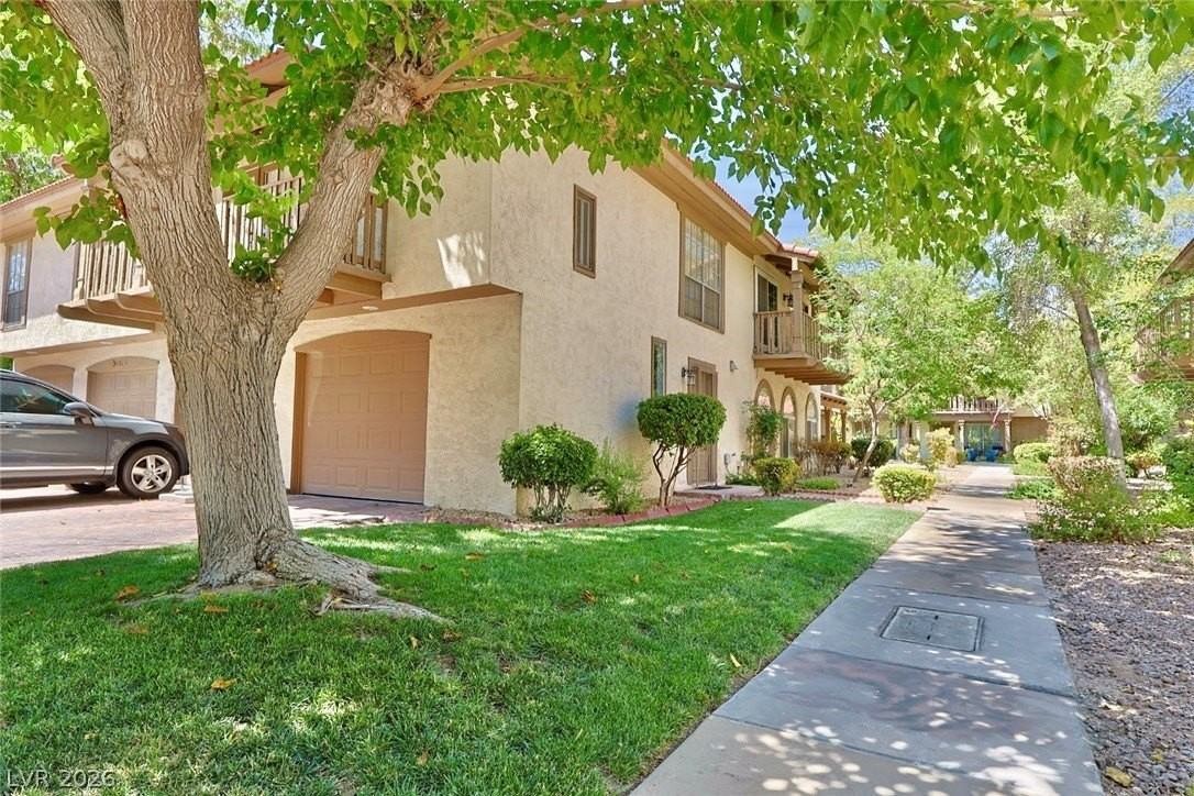 3181 Pinehurst Dr #D - Photo 2 of 32