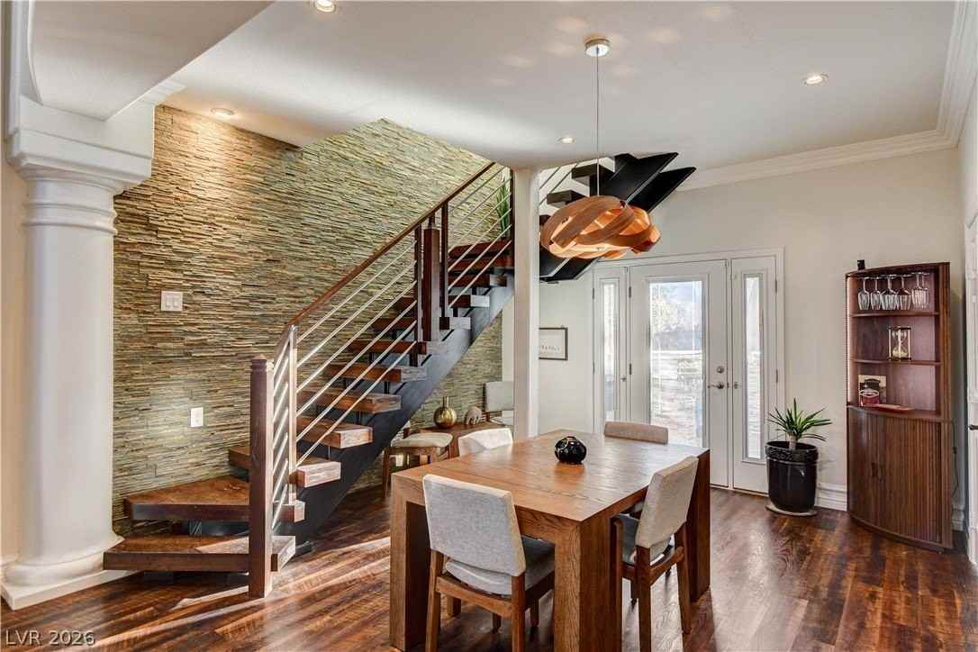 1409 Palantine Hill Dr - Photo 7 of 50