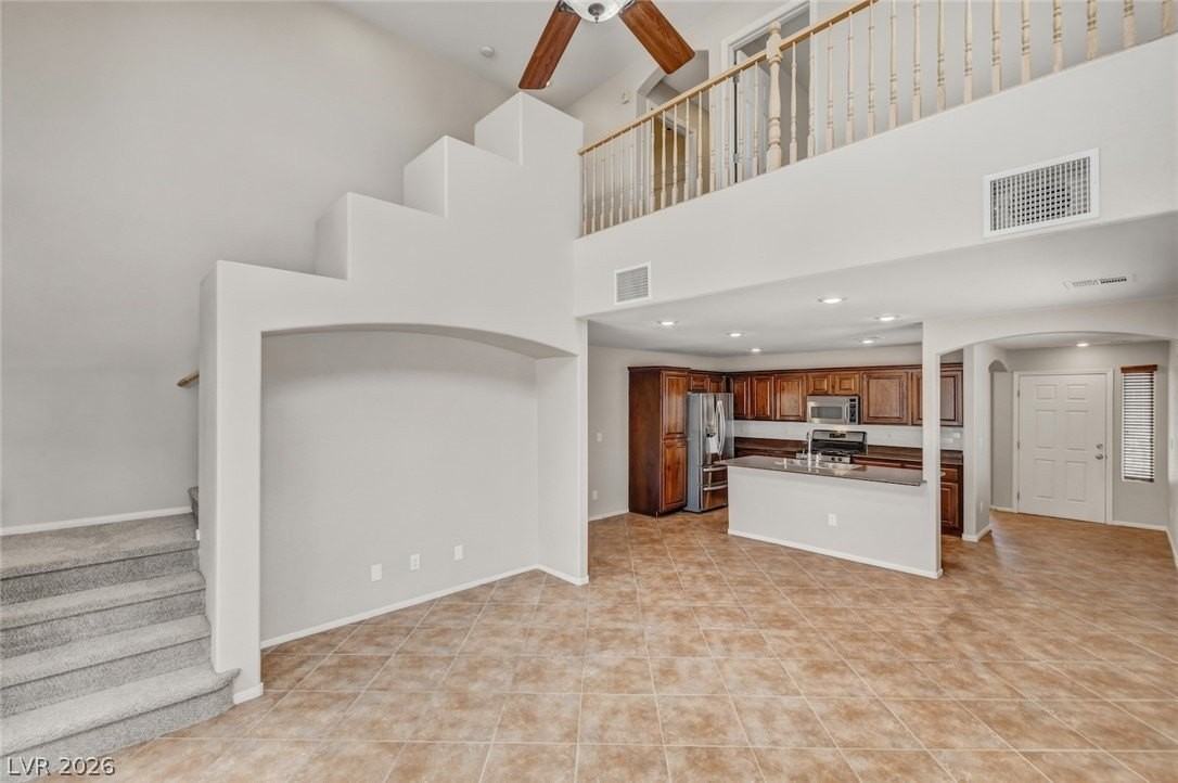 2780 Kona Crest Ave - Photo 4 of 48
