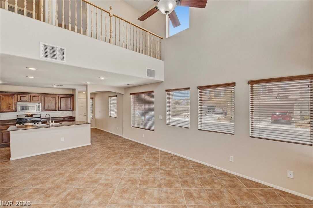 2780 Kona Crest Ave - Photo 5 of 48