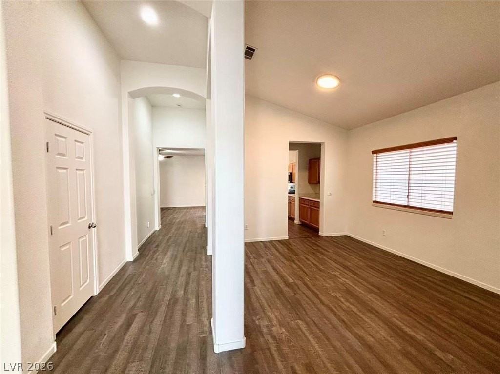 1626 W Hammer Ln - Photo 4 of 20