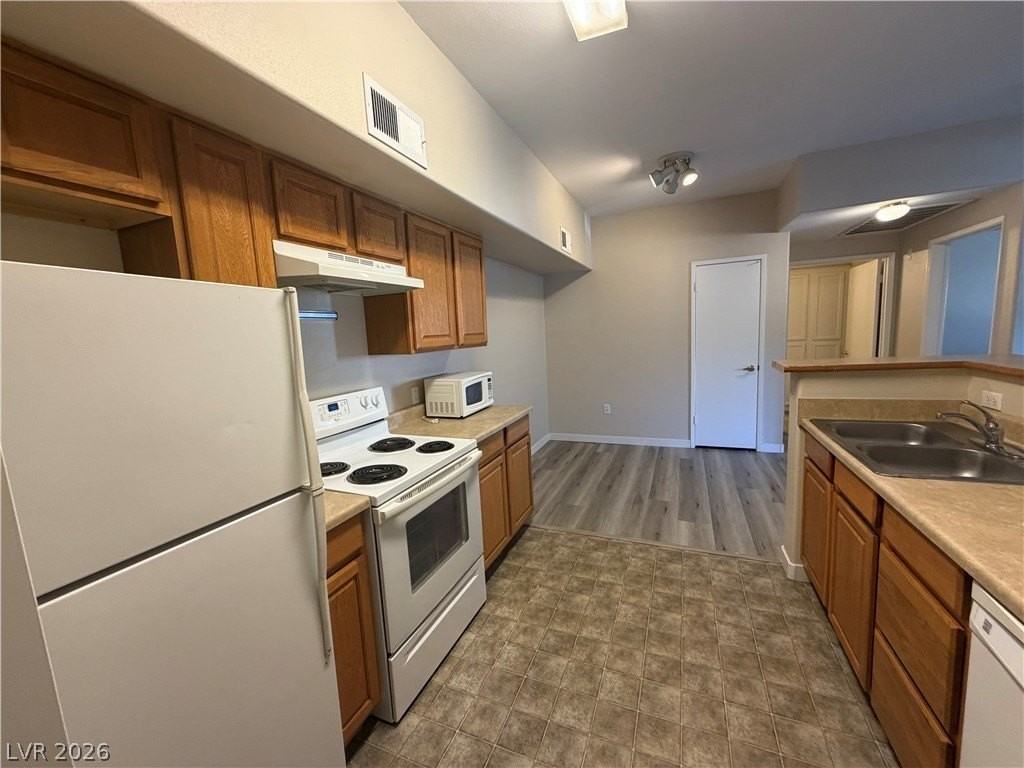 2615 W Gary Ave #1053 - Photo 3 of 11