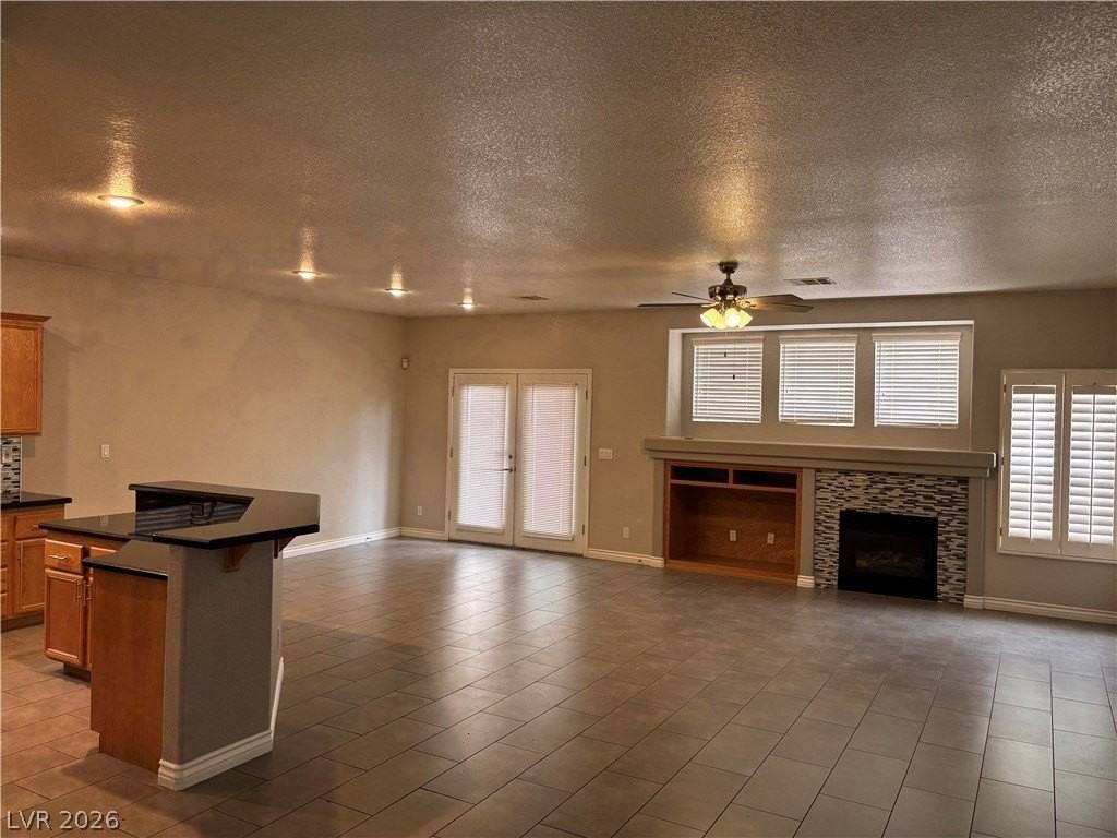 10628 Olivebranch Ave - Photo 4 of 18