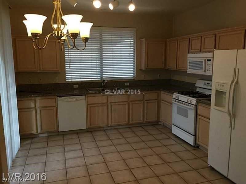 1010 Seaside Daisy Ct - Photo 7 of 14