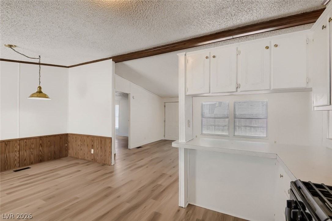 6105 Berthelot Ln - Photo 7 of 19