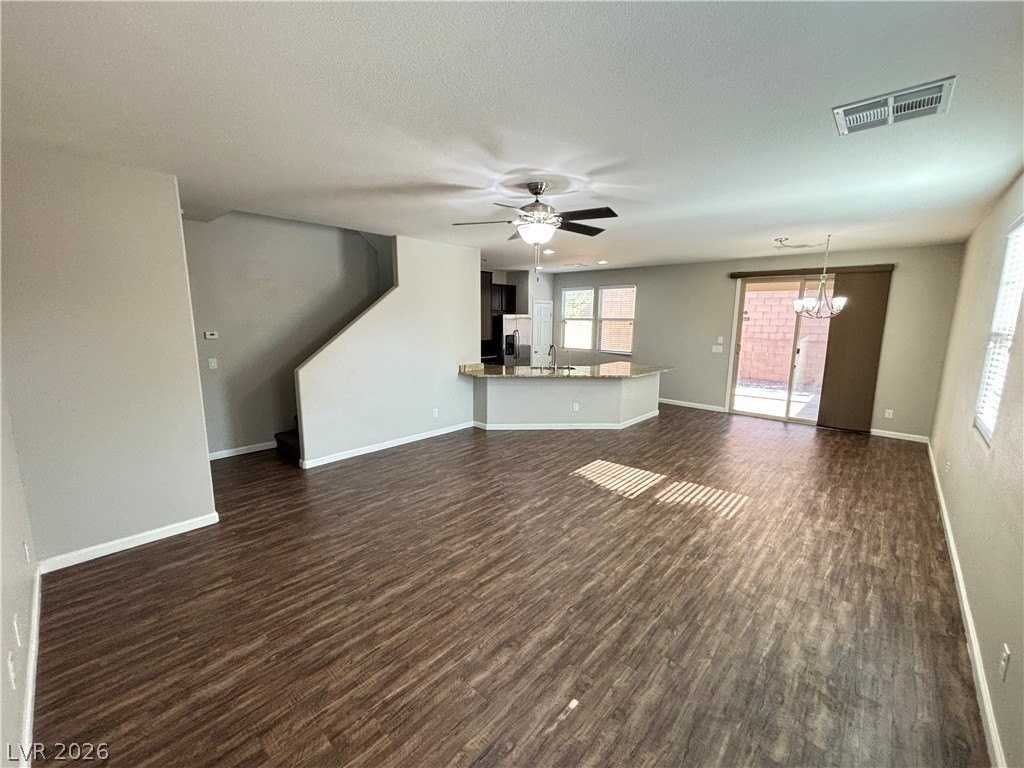 10835 Broxden Junction Ave - Photo 4 of 42