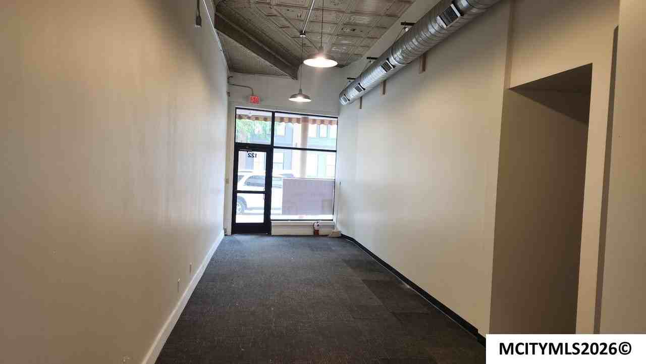 122 N Federal Ave - Photo 3 of 26