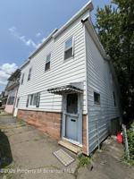 featured image of 226 Union St #RIGHT