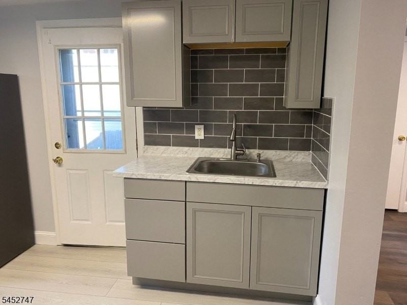 474 Main St - Photo 3 of 17